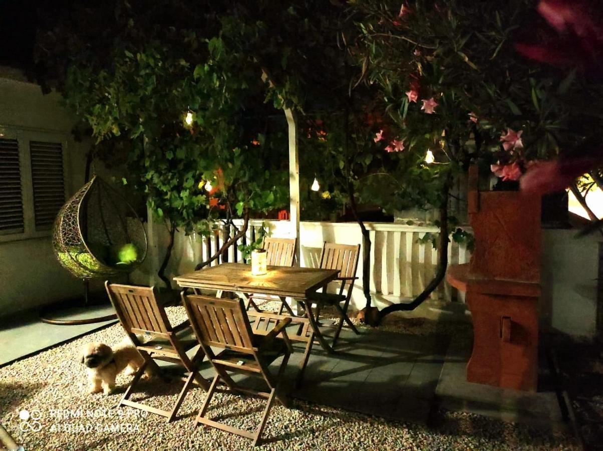 Holiday Home Morgan Vir Bagian luar foto