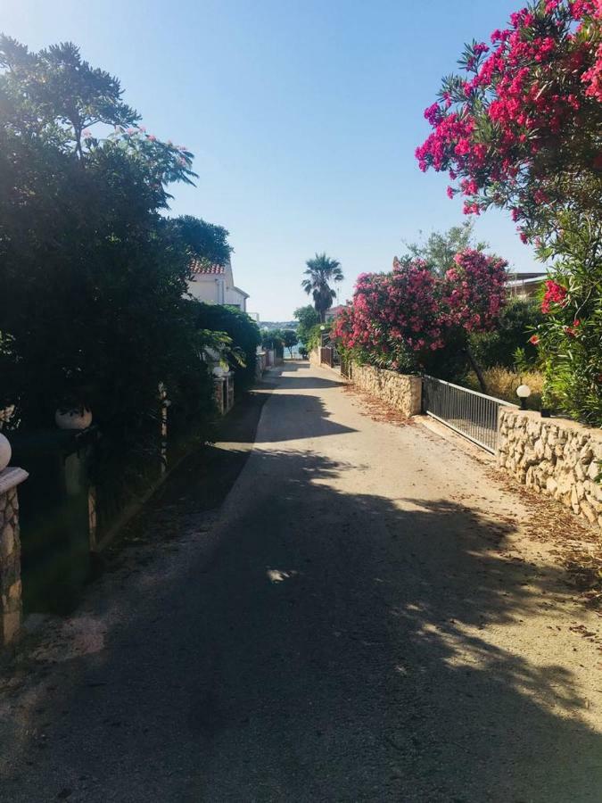 Holiday Home Morgan Vir Bagian luar foto